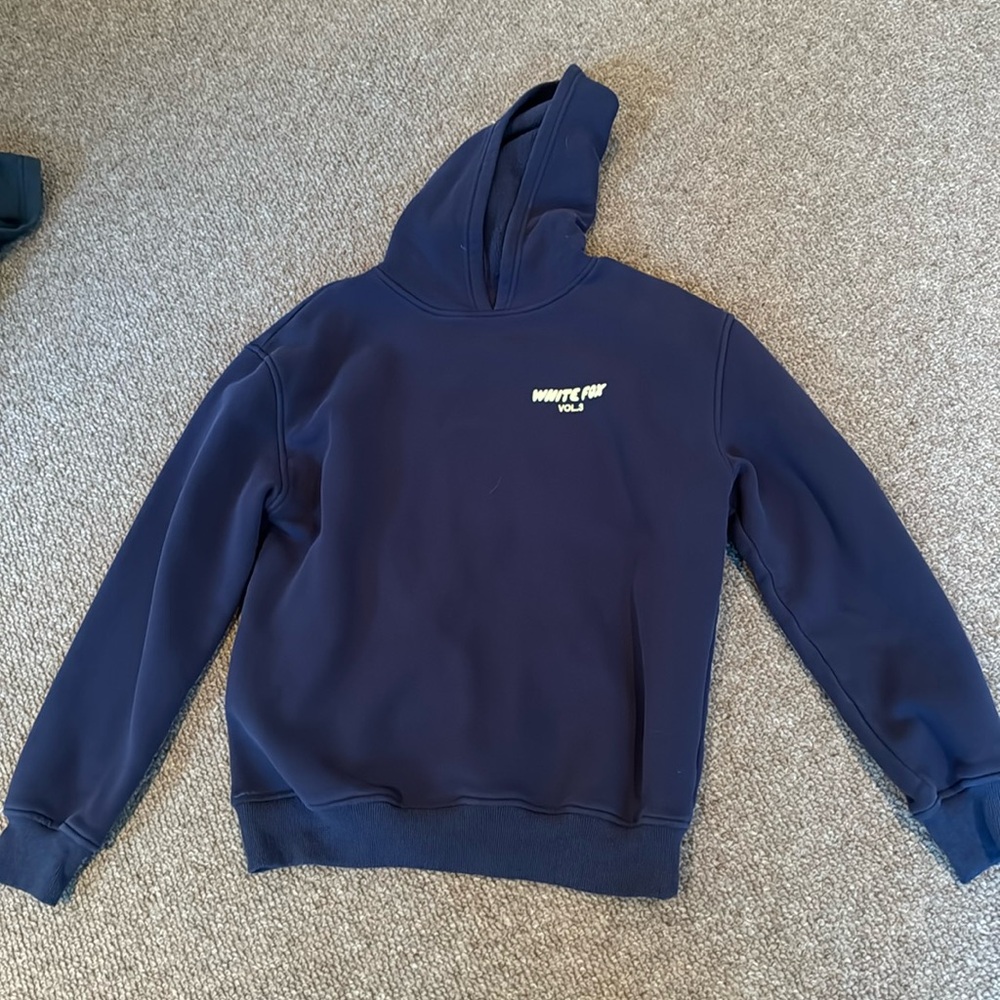 Blue and yellow white fox oversized hoodie size xs/s fits big
